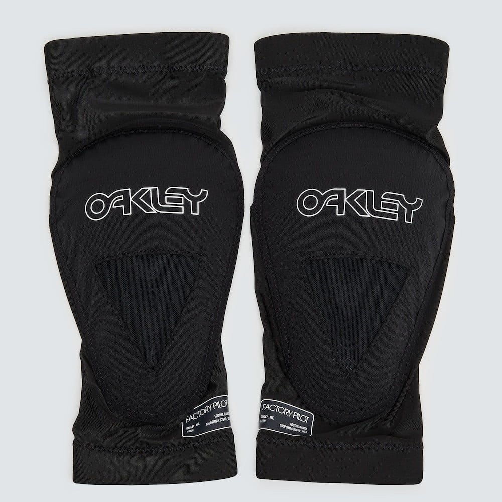 OAKLEY ALL MOUNTAIN RZ-LABS ELBOW GUARD BLACKOUT
