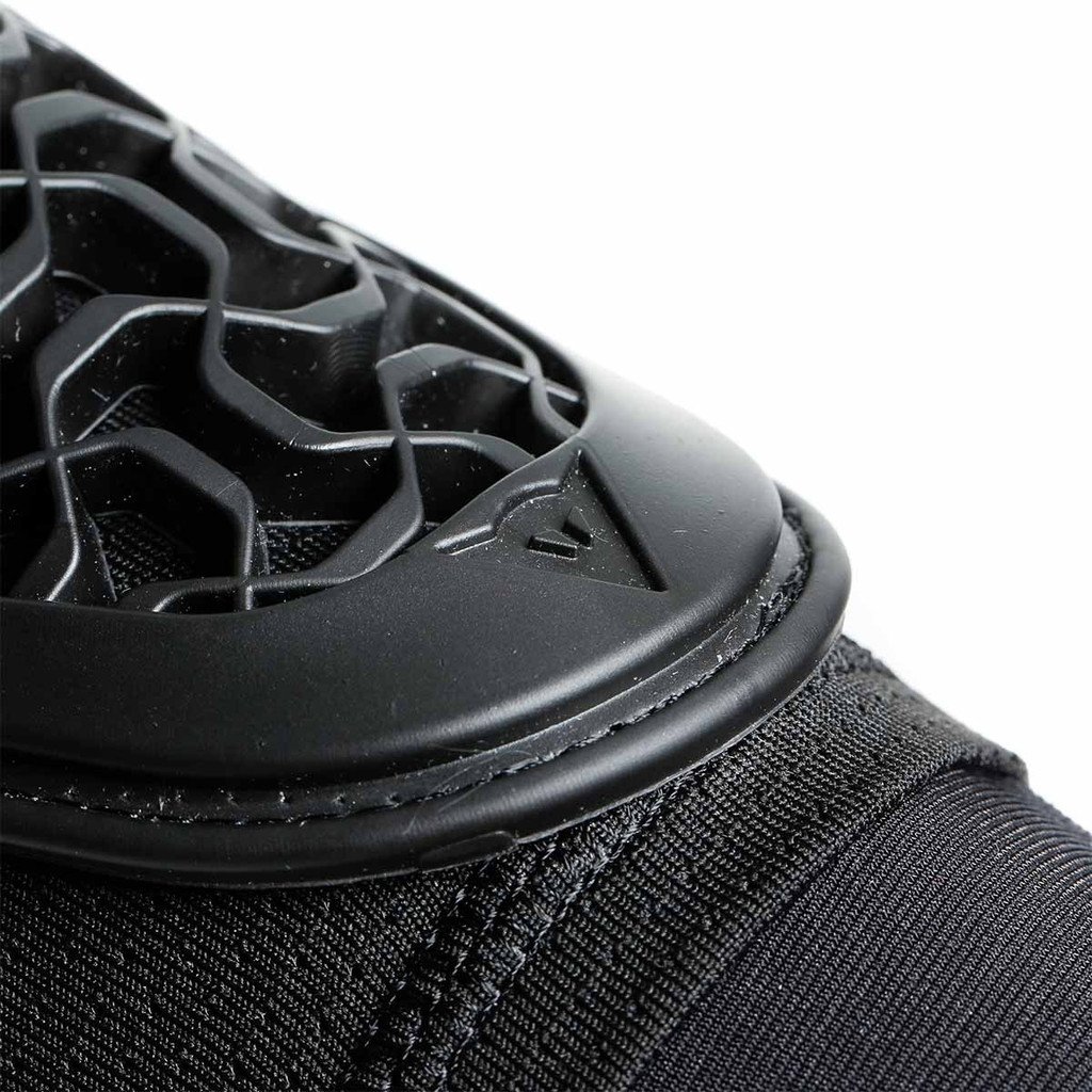 DAINESE SCARABEO PRO ELBOW GUARDS 001 (KIDS) - BLACK - Image 3